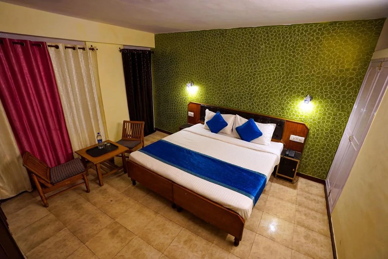Hotel Atithi Mall Road Shimla