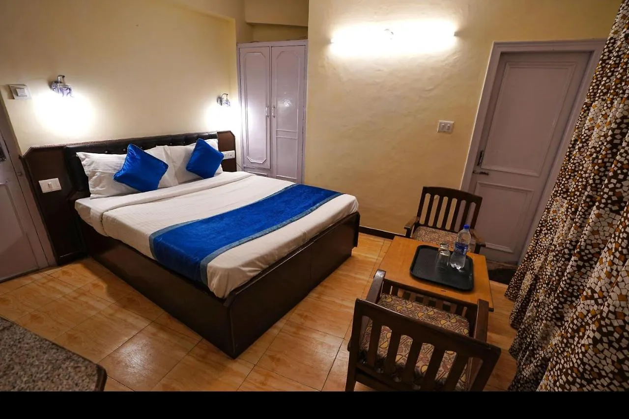 Hotel Atithi Mall Road Shimla